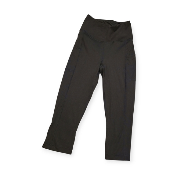 Patagonia Women's Black High Waisted Capri Pants Size Medium - Picture 1 of 6